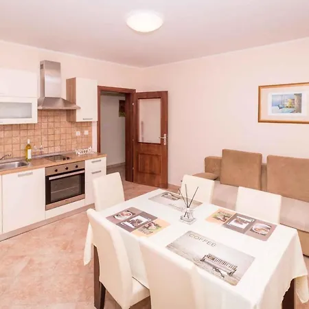 Apartman In Porec/istrien 10252
